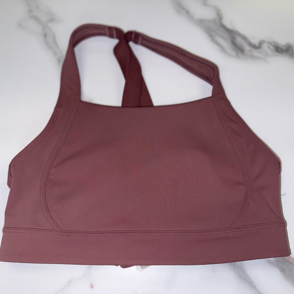 Old Navy (Small) Blush Powersoft Go Dry Sports Bra